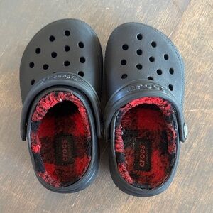 CROCS Kids Black Clog with Red Fuzzy Plaid Lining